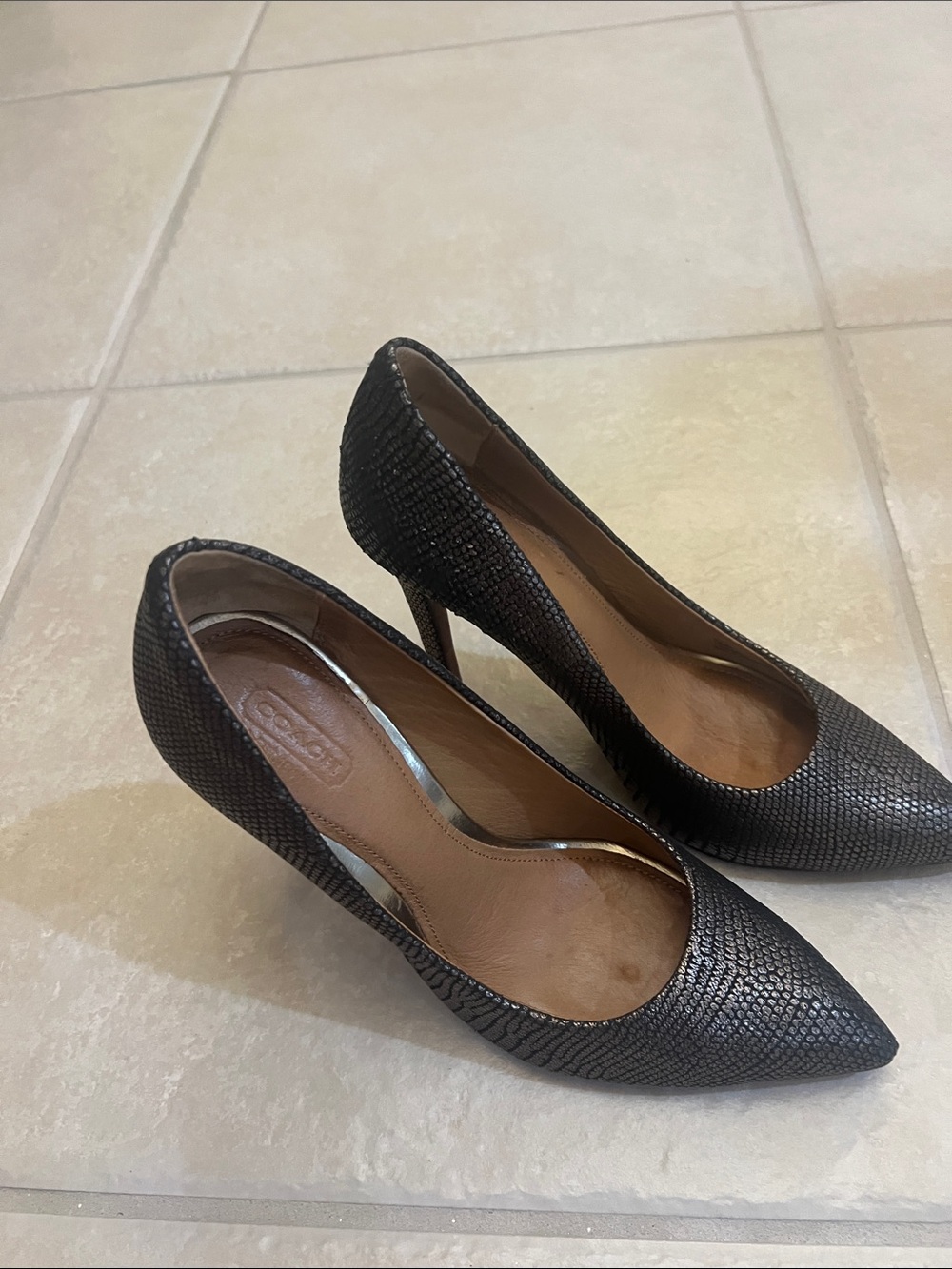 Coach Pointed Toe Metallic Textured Pumps - Women - Picture 3 of 11